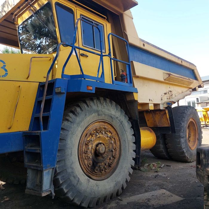 Продам Белаз. Двигатель Cummins.Коробка 5 ступенчатая.
