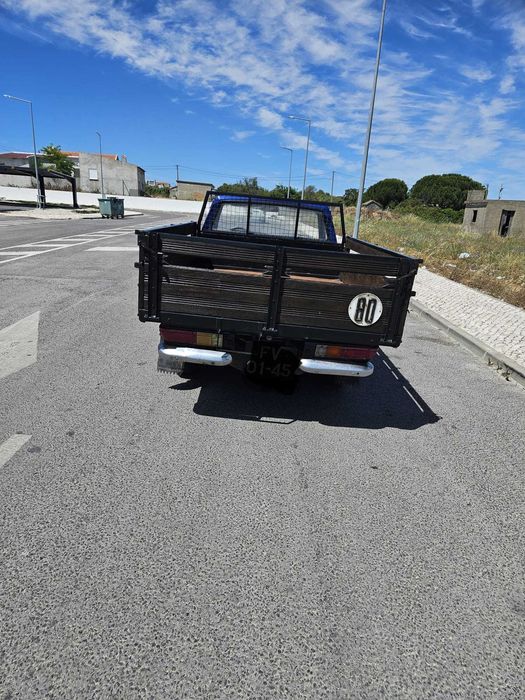 Carrinha caixa aberta nissan datsun 720 sd 2.2