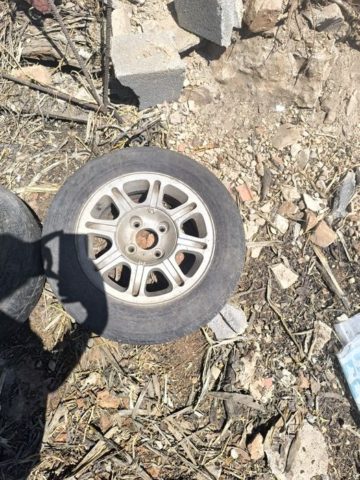 Jantes peugeot 405 e volante Renault 5