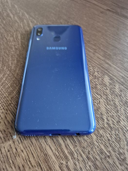 Samsung Galaxy A20 e.