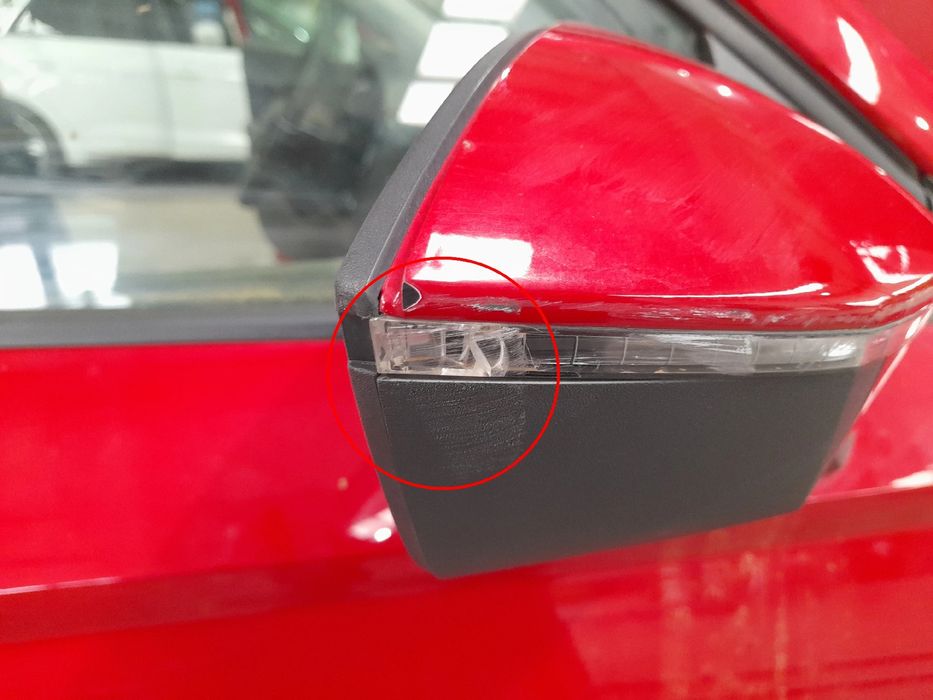 Retrovisor / espelho direito SEAT Ateca (KH7)