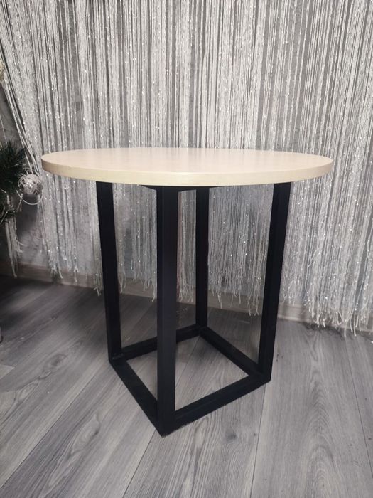 Кавовий столик( журнальний)