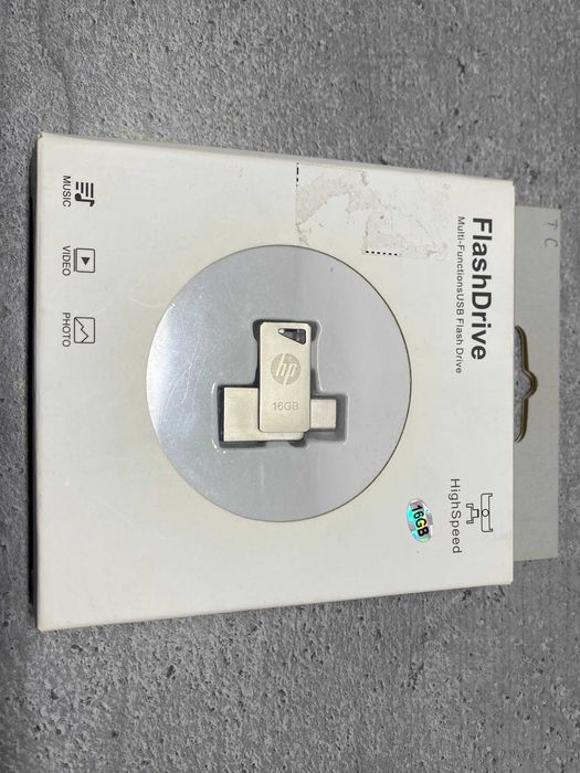 Флеш накопичувач 16Гб Type-C/USB нова