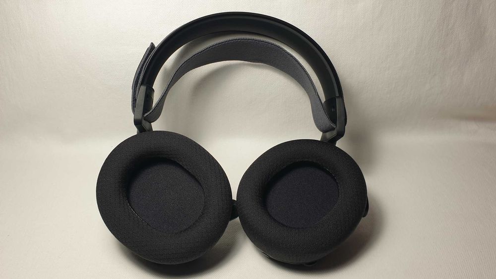 Słuchawki bezprzewodowe SteelSeries Arctis 7+BLACK - jak NOWE.