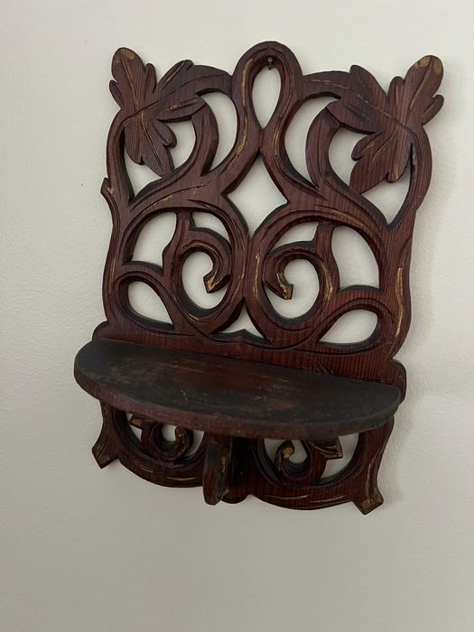 Prateleira Rústica de Madeira Entalhada (par)