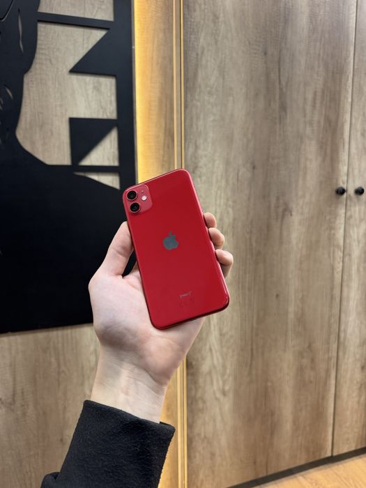 IPhone 11 64gb Red Костюшка 5
