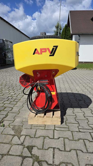 Rozsiewacz pneumatyczny do poplonu APV PS1 M1 MG pokazowy