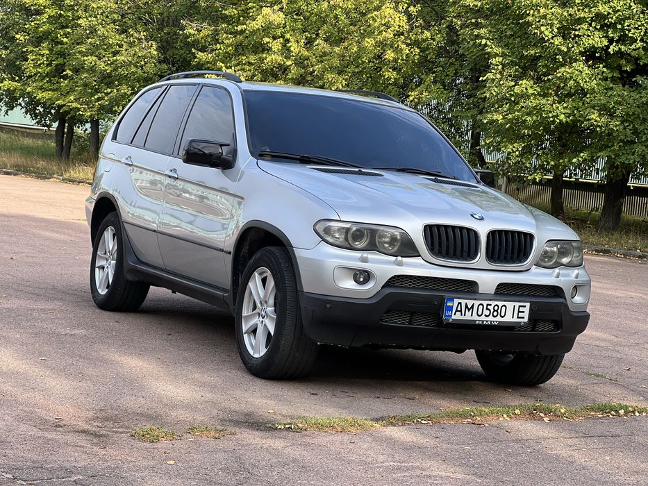 Продам BMW x5 e53