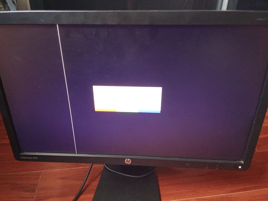 Ecrã HP 75 Hz com risco no meio