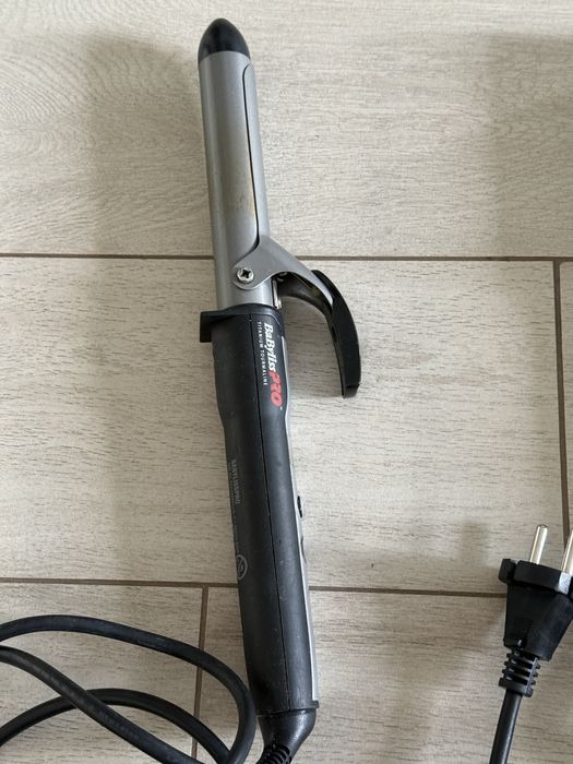 Випрамляч для волосся Babyliss PRO та інше