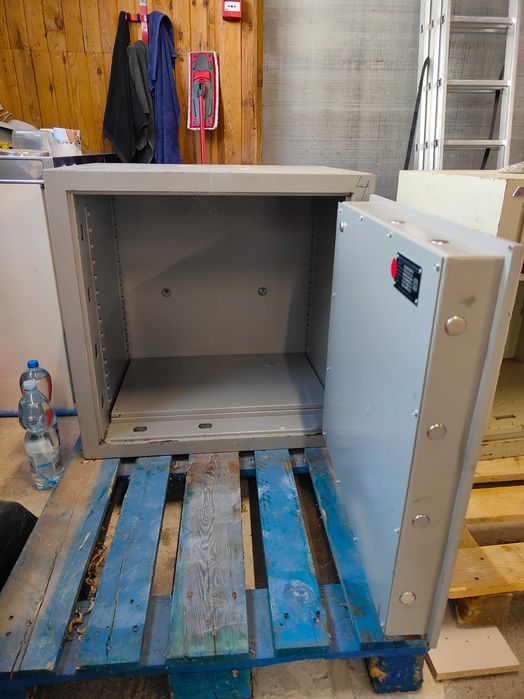 Szafa pancerna, sejf