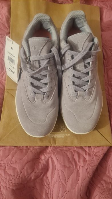 Buty sportowe damskie 4F, skórzane, nowe, r.41