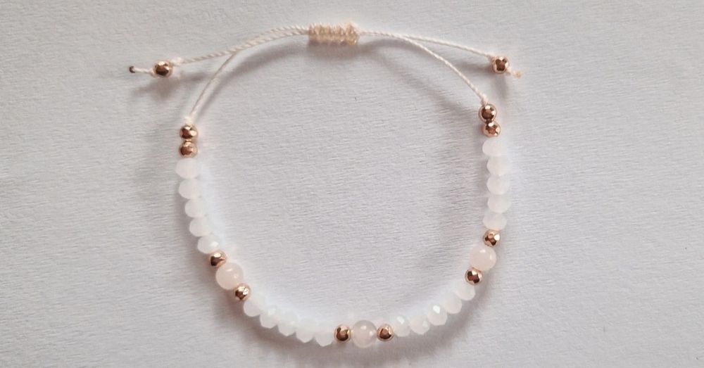 Bransoletka z kamieniami naturalnymi