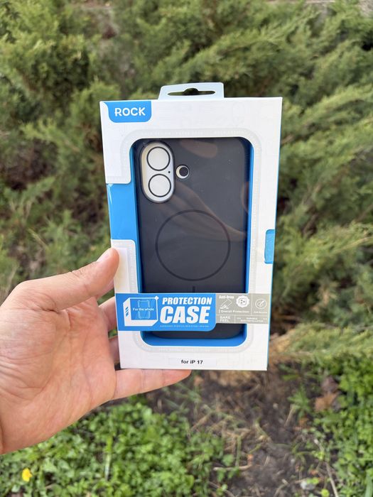 Чохол Rock Protection Case MagSafe для iPhone 17