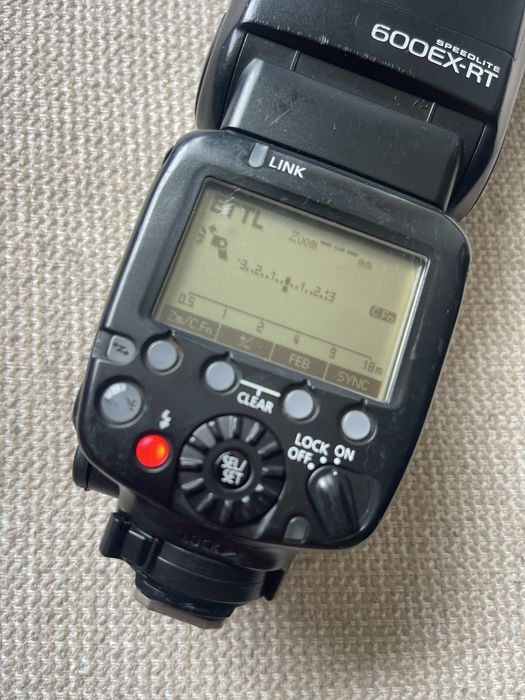Flash canon EX600Rt
