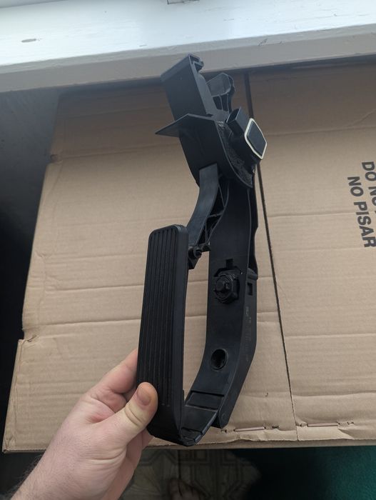 Педаль газу w211