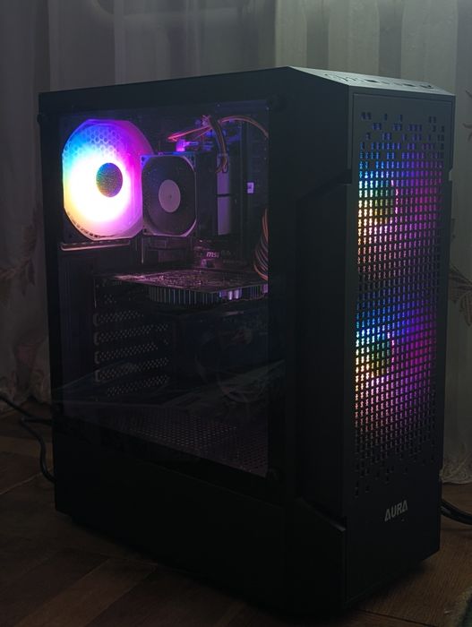 Комп'ютер (4 ядра, 16 ГБ, GTX 1050).

ГБ, GTX 1050)