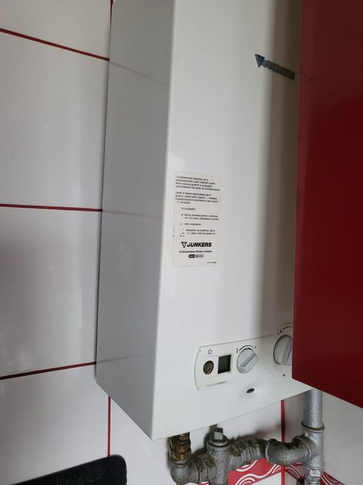 Junkers Bosch gazowy przepływowy ogrzewacz wody WRDP 11-2B MaxiPower.