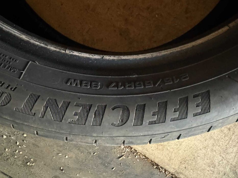 Шини Goodyear 215/55 R17