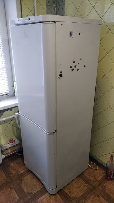 Выкупаем рабочие/нерабочие холодильники.