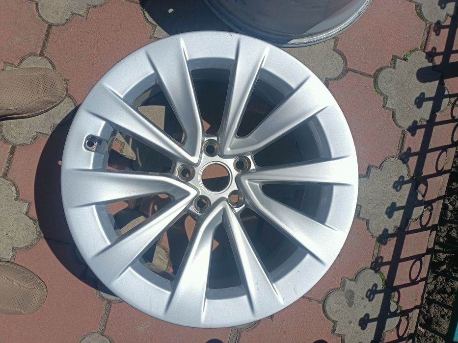 диски Tesla Model 3