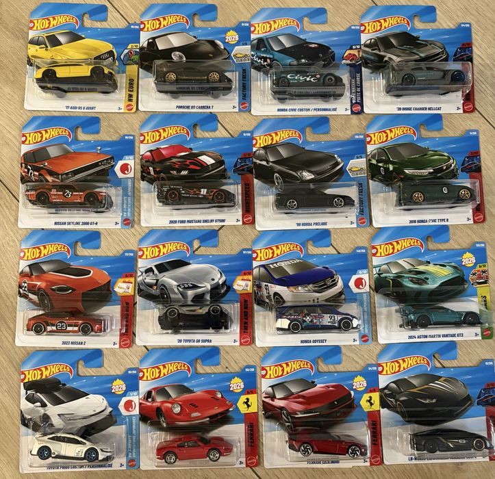 Hot wheels toyota supra, audi, ferrari