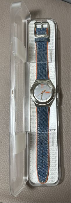 Relógio Swatch - Ref. YGS763 - “Jean´s Me” - 2013