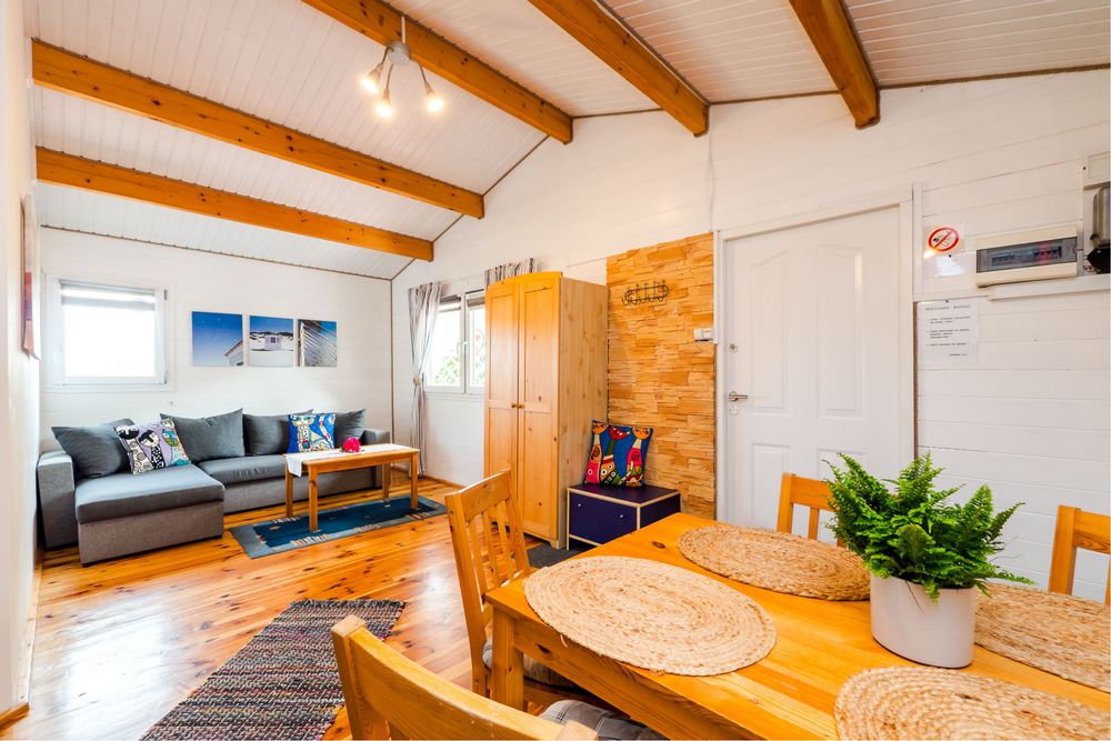 Domki nad morzem obok Mielna i Sarbinowa z basenem podgrzewanym!