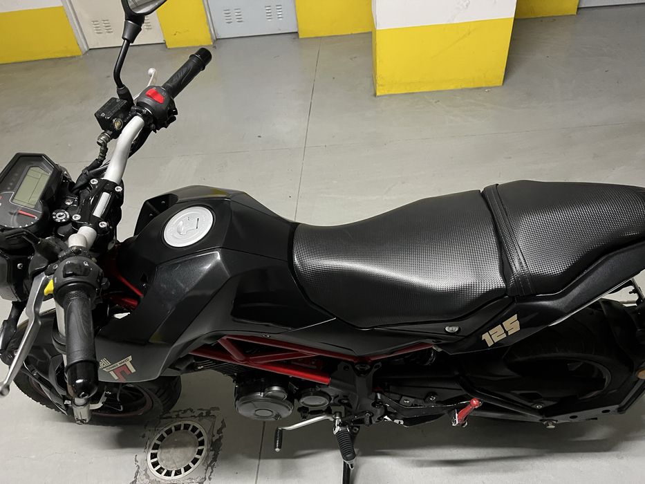 Mota Benelli Tnt 125