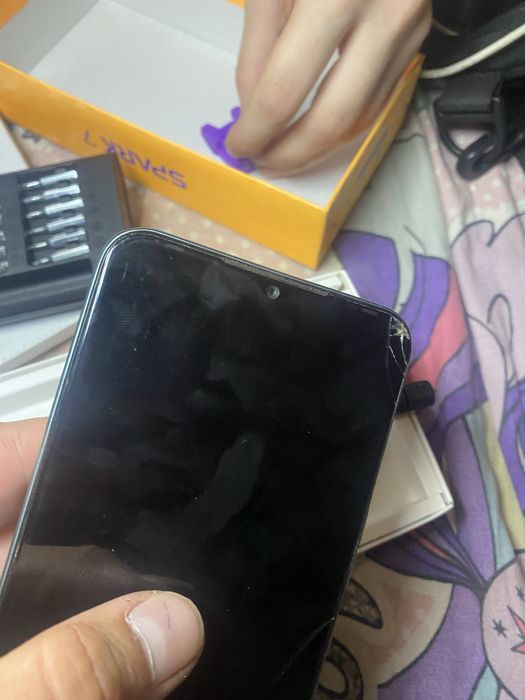 продам телефон на разбор или востановление