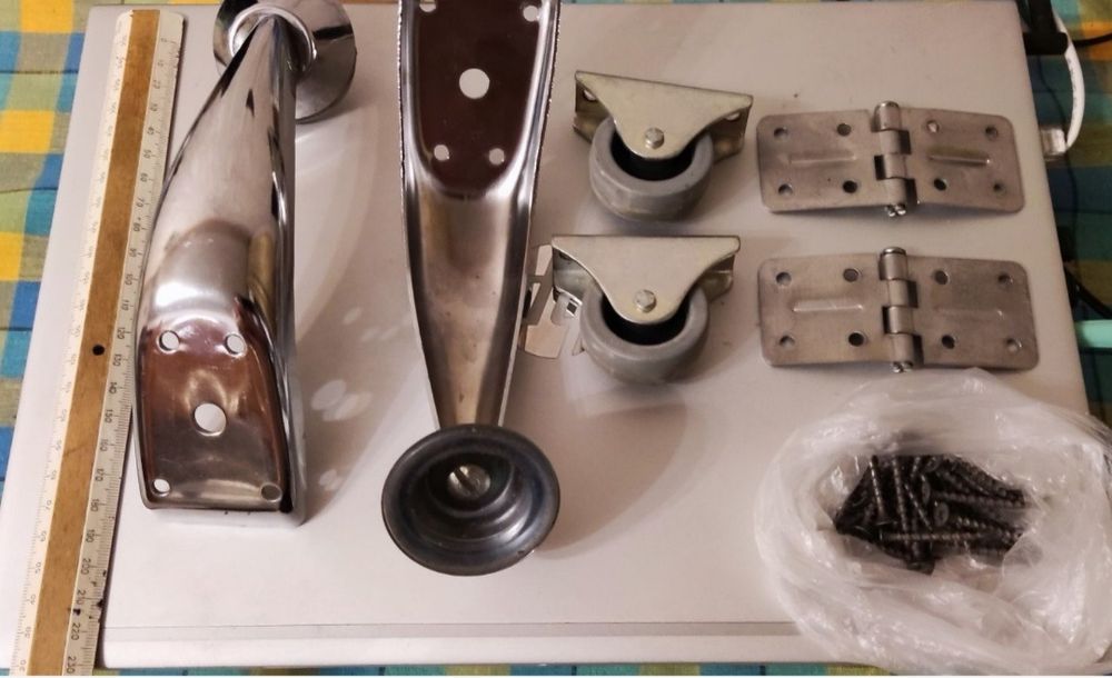 Подушки ножки для дивана кровати