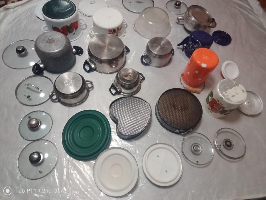 Посуд часів СРСР.Каструлі,тази,лотки,миски.