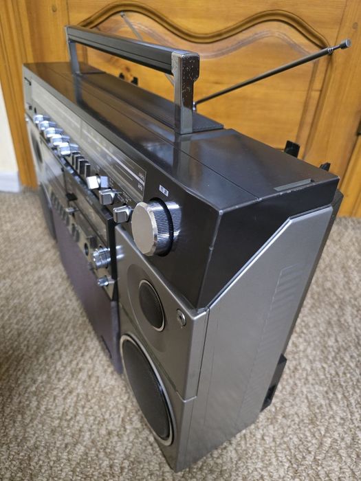 Sanyo m x 960  Магнитола