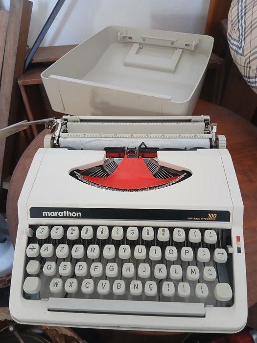 Máquina de escrever