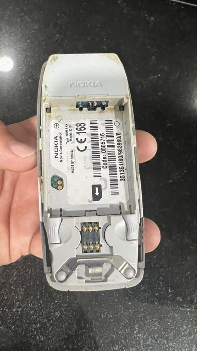 Nokia modelo 33-10