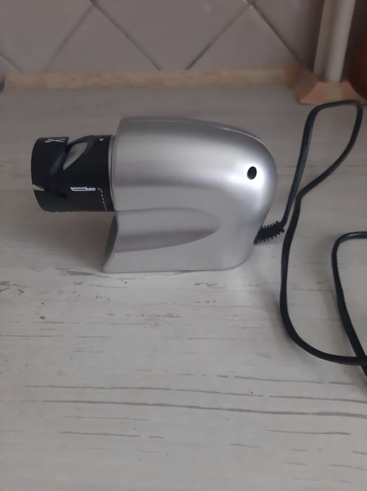 Электроточилка для ножей