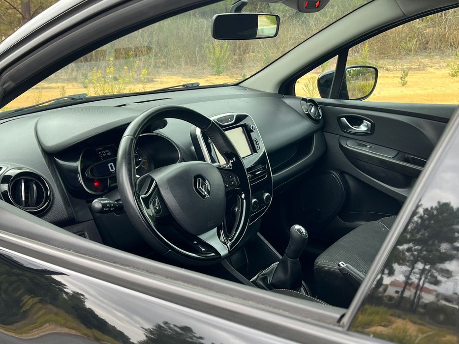 Renault Clio ano 2015