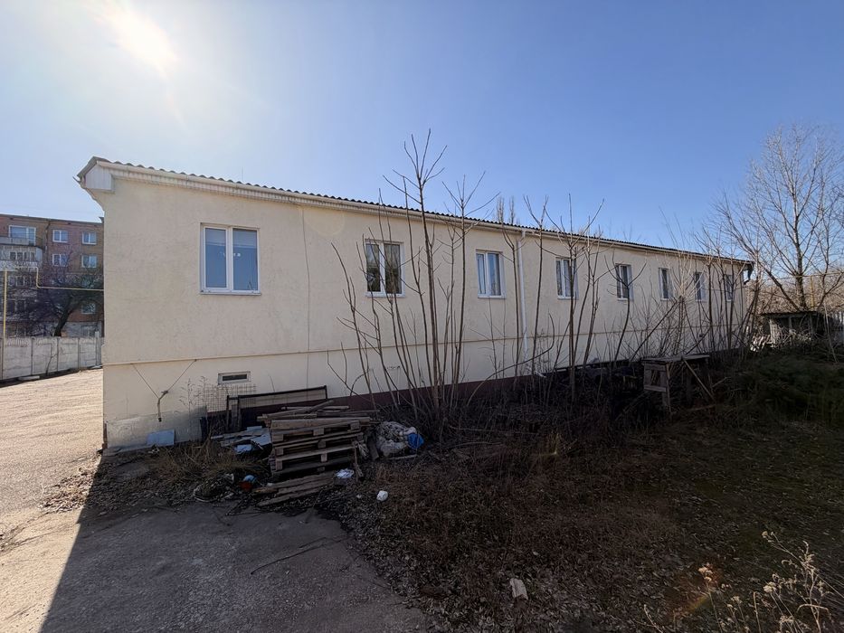 Продажа базы ~900 м2 район Николаевка.