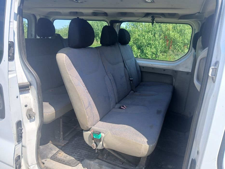 Opel vivaro 9-osobowy long 2.0 cdti cena z VAT