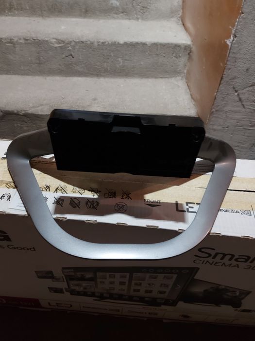 Stojak to tv LG Smart Tv 80 cm (32 cale)