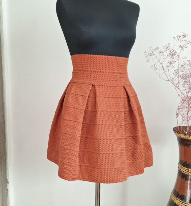 Koralowa spódniczka z szerokim pasem wysoki stan H&M 36 NOWA wiosenna