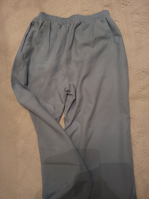 Sportowy dres Reebok