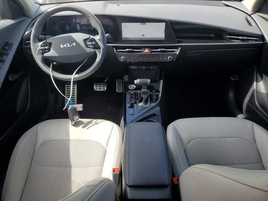 2023 Kia Niro EX