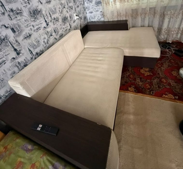 Продам угловой диван