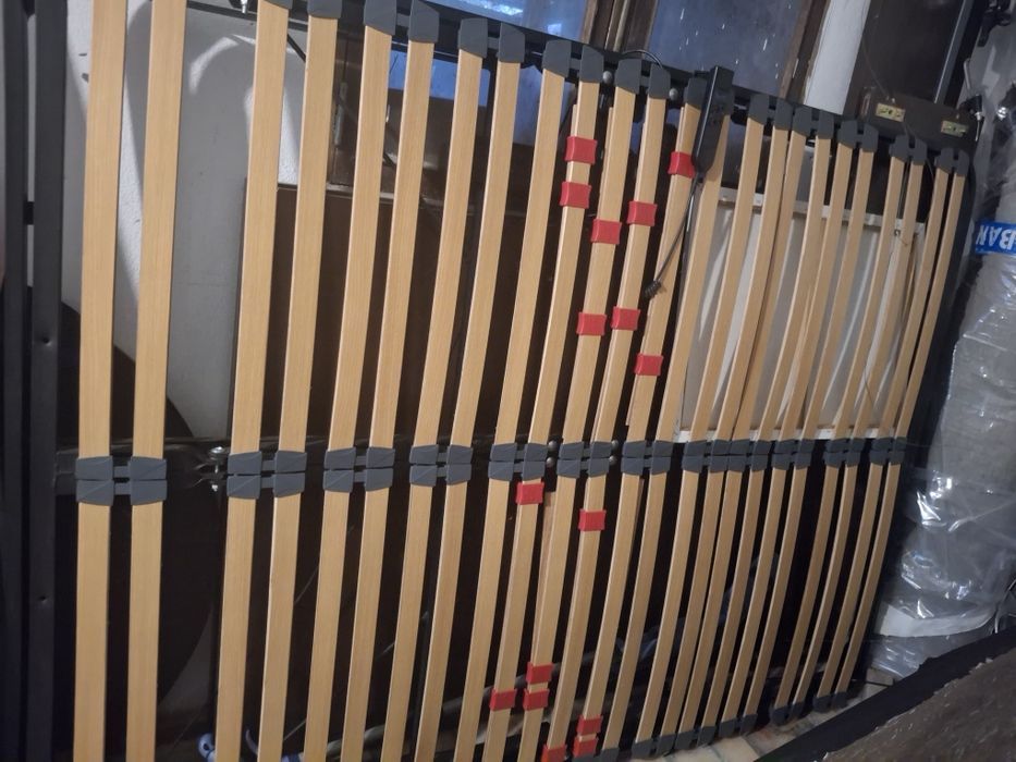 Vendo cama de casal com estrado articulado eléctrico