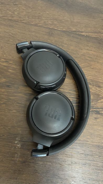 Auscultador JBL TUNE520BT