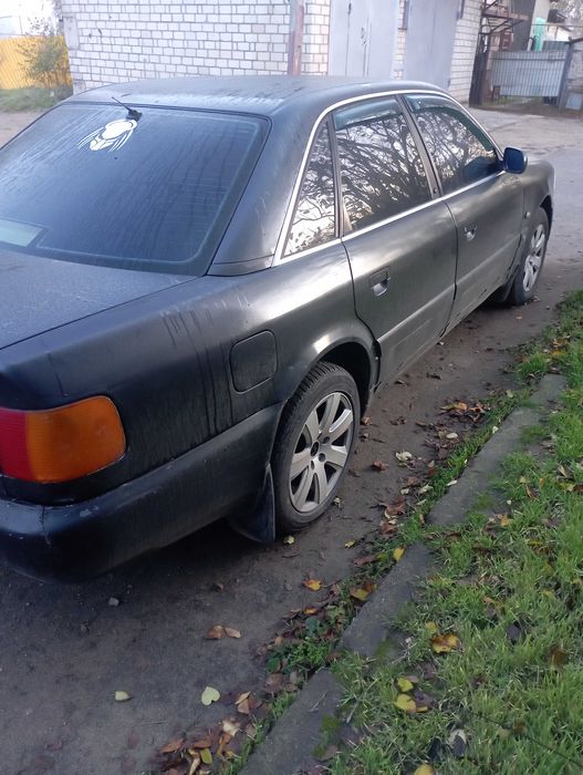 AUDI A6 C4 автомобіль