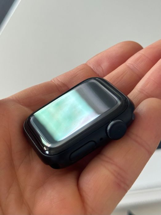 Apple Watch SE 40mm 2. Gen