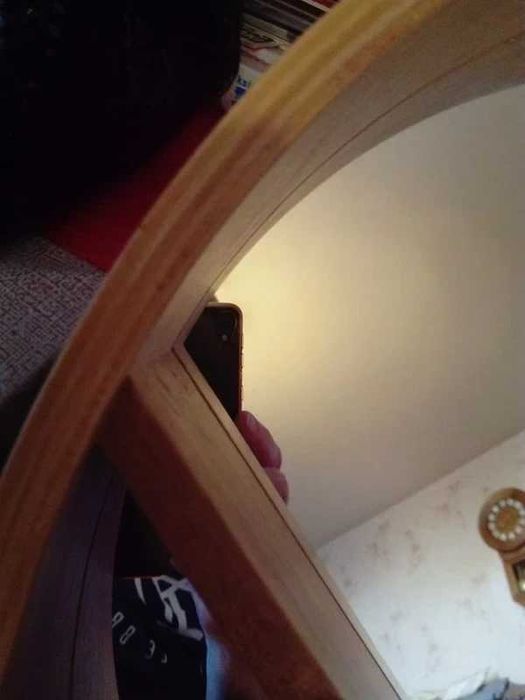 Lustro okrągłe na sznurku z półeczką, nowe