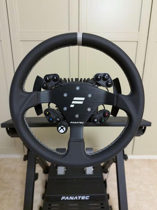 Symulator wyscigowy fanatec na Xbox i pc